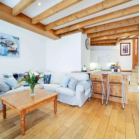 Stanley House * Port Isaac